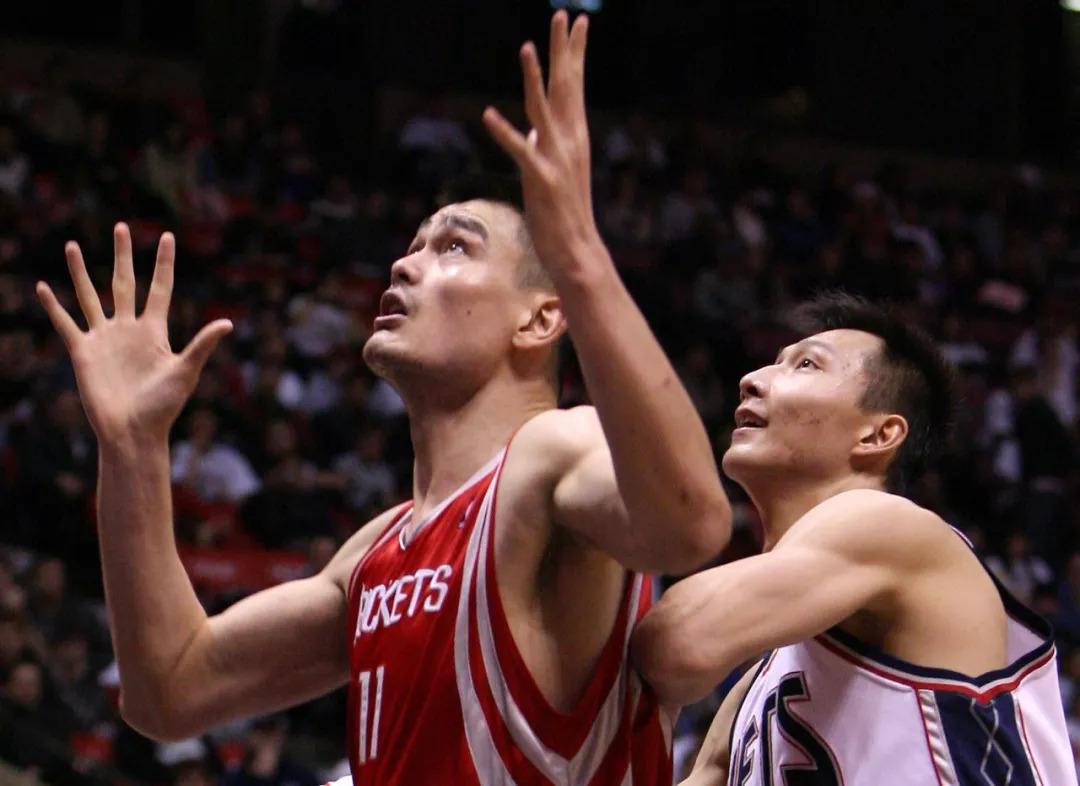 爱游戏官网-詹姆斯总决赛第四场