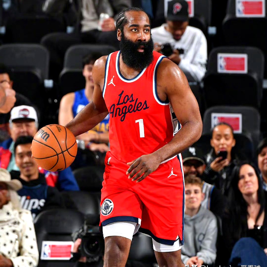 爱游戏app-泰山签下新外援