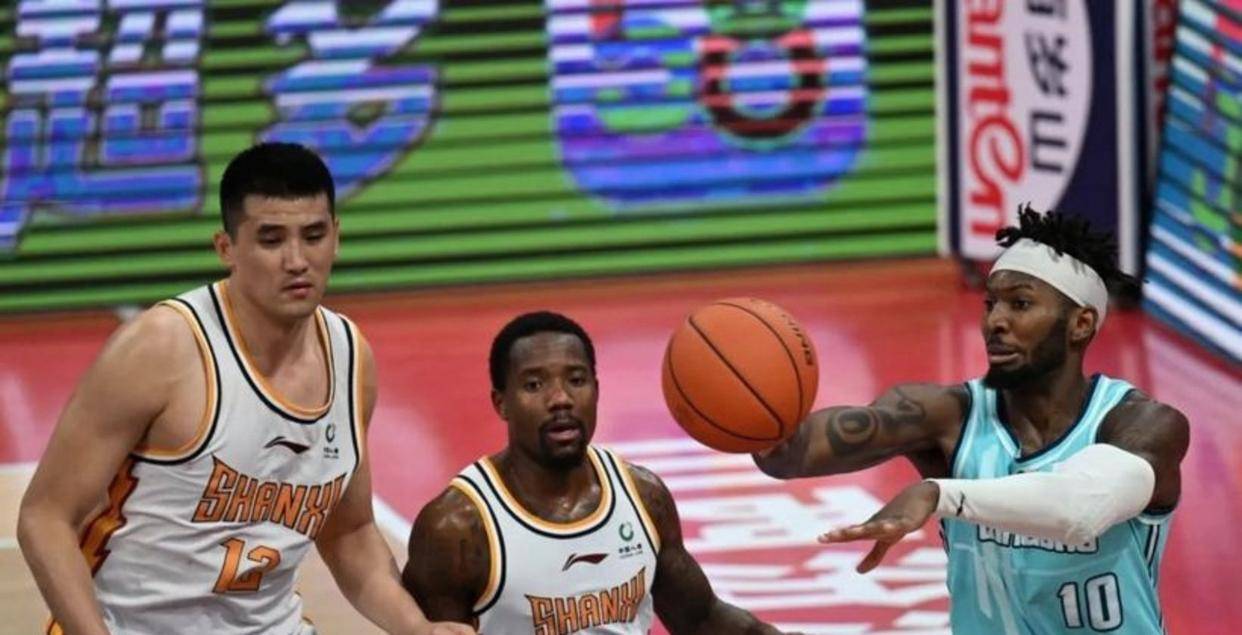 爱游戏体育-外援球员