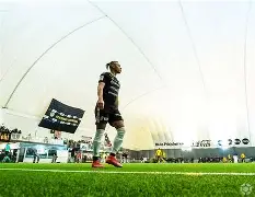 爱游戏体育-路易斯破门众志成城十人申花10客场战胜海牛